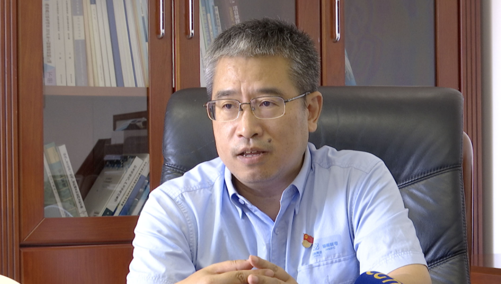海南核電總工程師陳建新與(yu) CGTN交談。