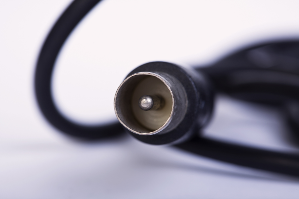 MK体育官网入口通訊連接器用膠方案：BEEP 6220環氧膠